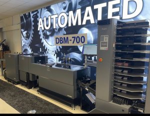 Showroom - Confeccionador de revistas Duplo DBM-700