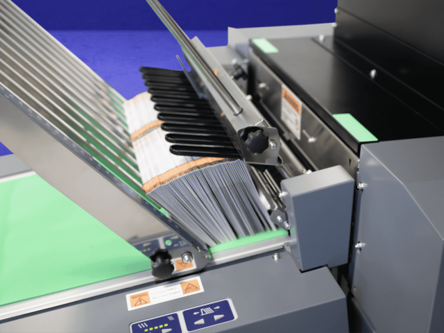 Plegado en línea Duplo - folletos