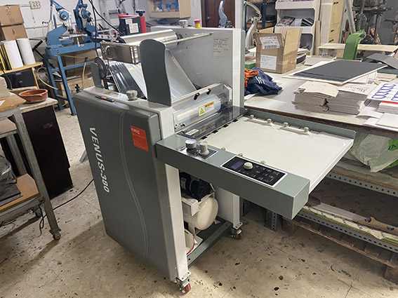 Laminadora Venus - Luis de la Hoz Artes Gráficas